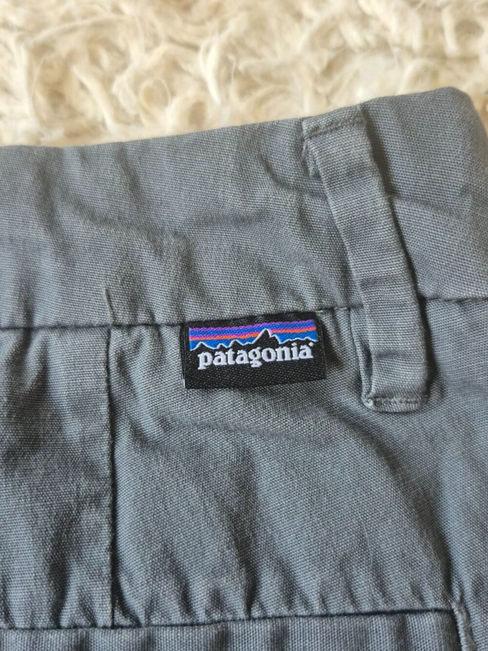 Women's Patagonia Gray Shorts – Size 2 - Picture 4 of 4